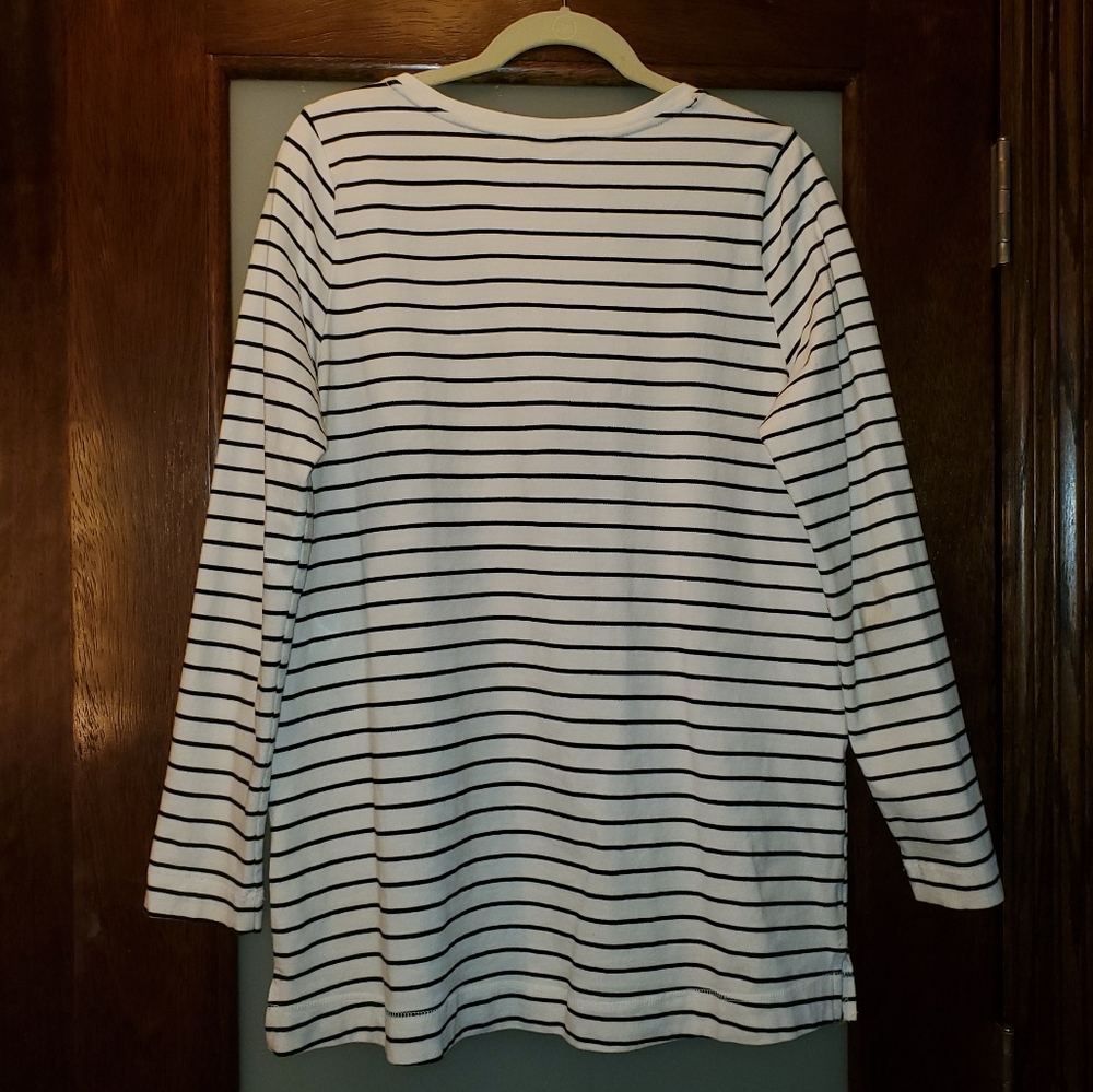Target Sweatshirt - Picture 2 of 6